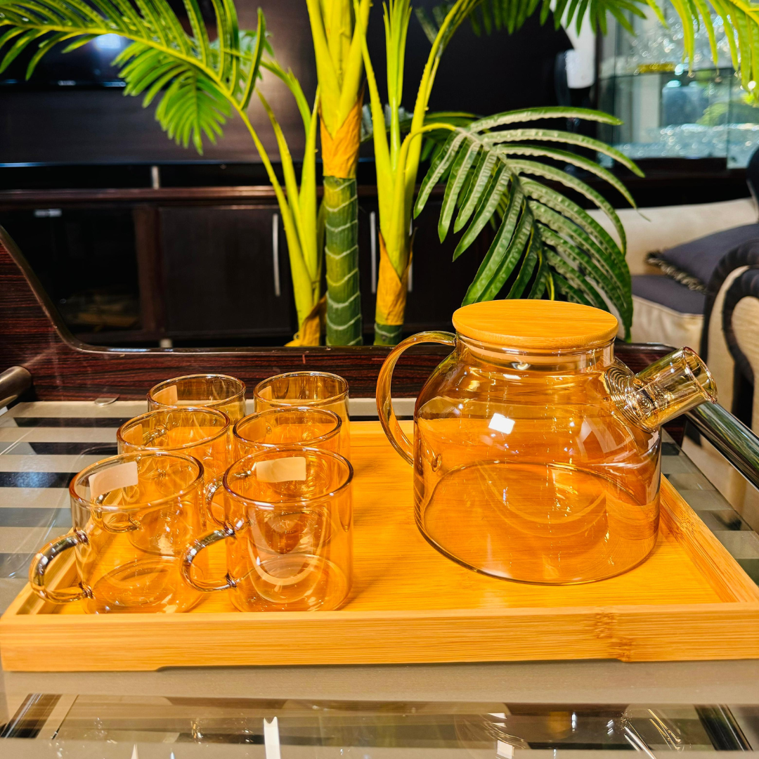 Glass Kettle with 6 glass cups and Bamboo Tray